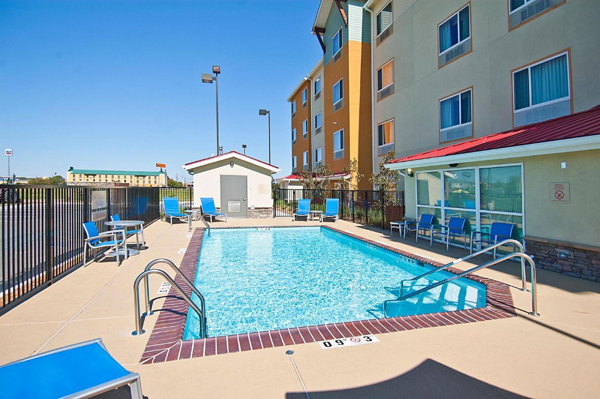 Towneplace Suites By Marriott Baton Rouge Gonzales Exterior foto